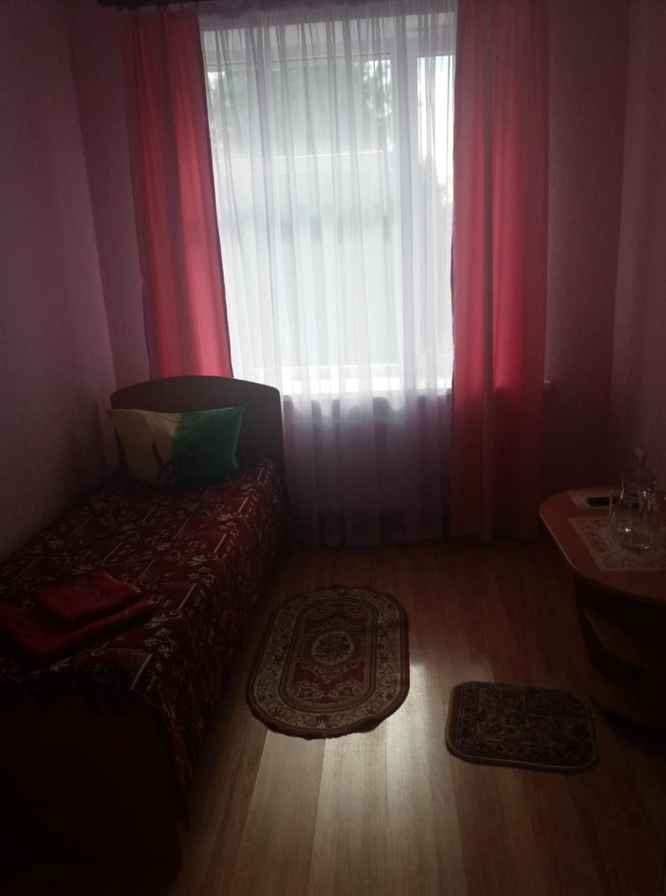 Отель Брама Hlukhiv מראה חיצוני תמונה